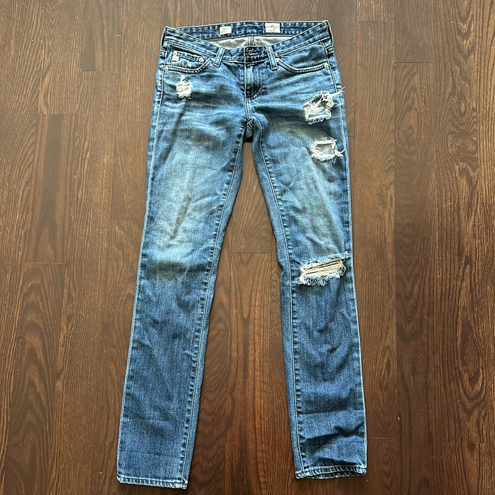 AG Stilt cigarette leg size 24 distressed jeans